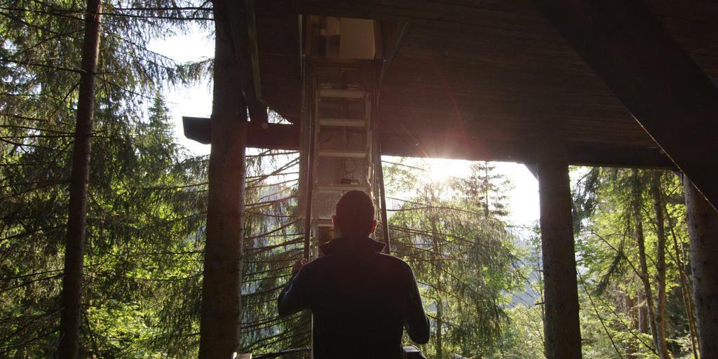 Cabane Entre Terre Et Ciel Saint-Nicolas-la-Chapelle エクステリア 写真
